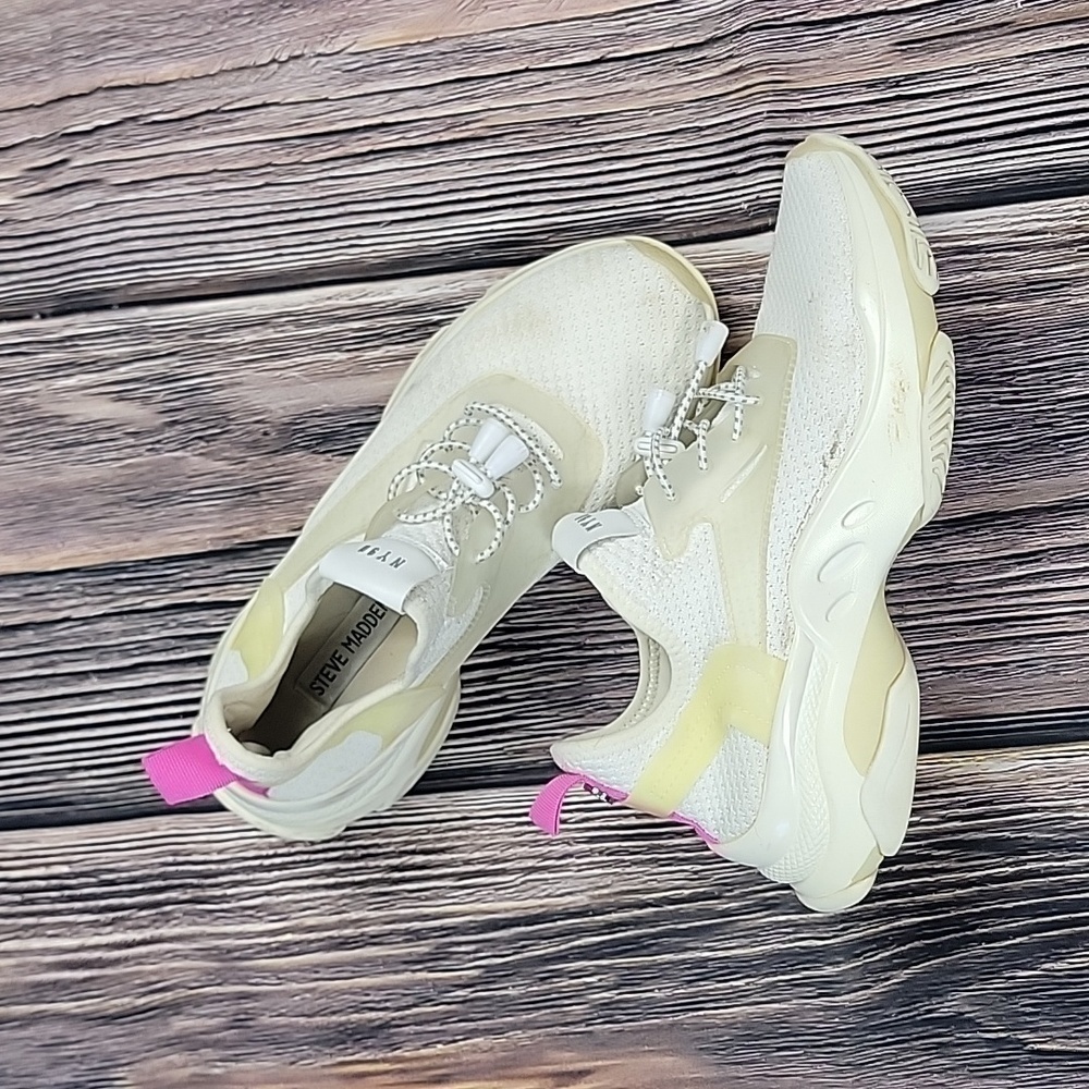 Steve Madden Women's Cream Sneakers with Pink Accents